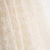 Gasa Poliéster Bordada Cruda Maxi Flor - Ribes y Casals