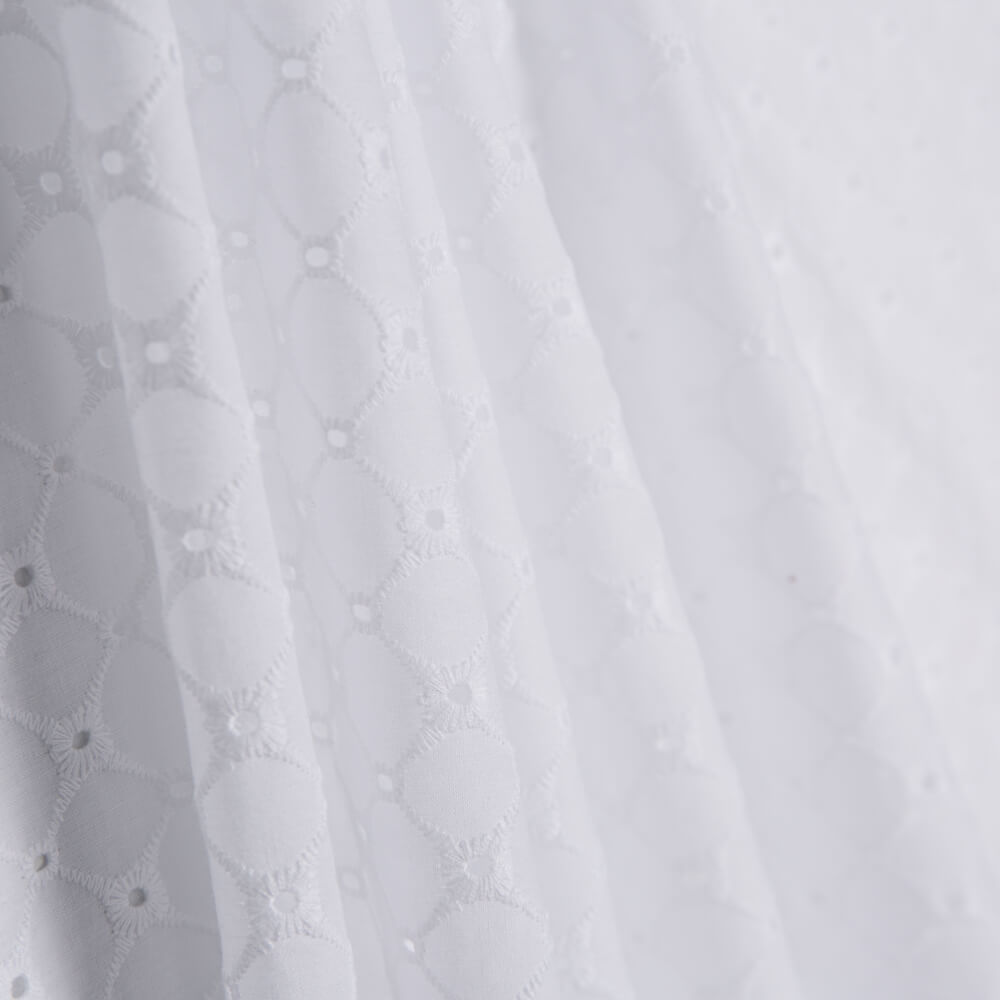 Bordado Suizo Hexágonos - Ribes y Casals