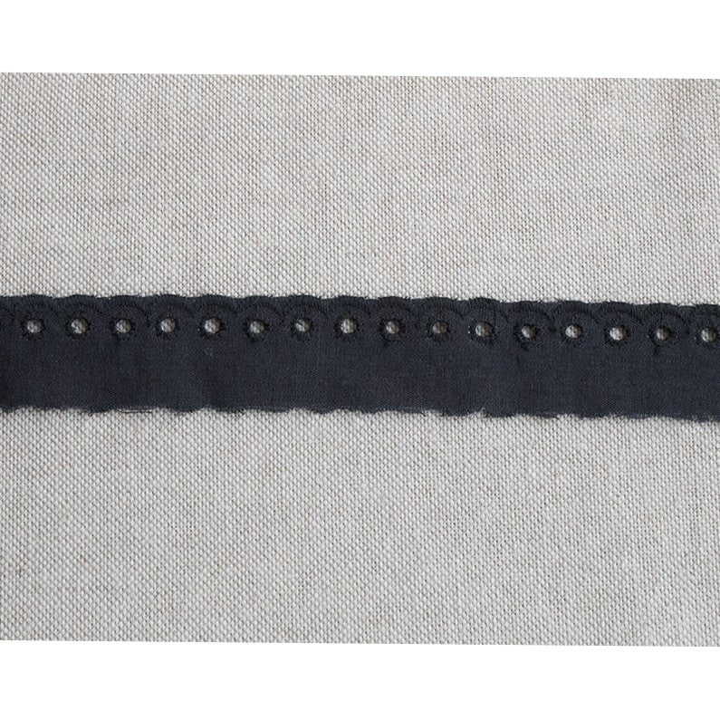 Tira Bordada Negra 25mm - Ribes y Casals