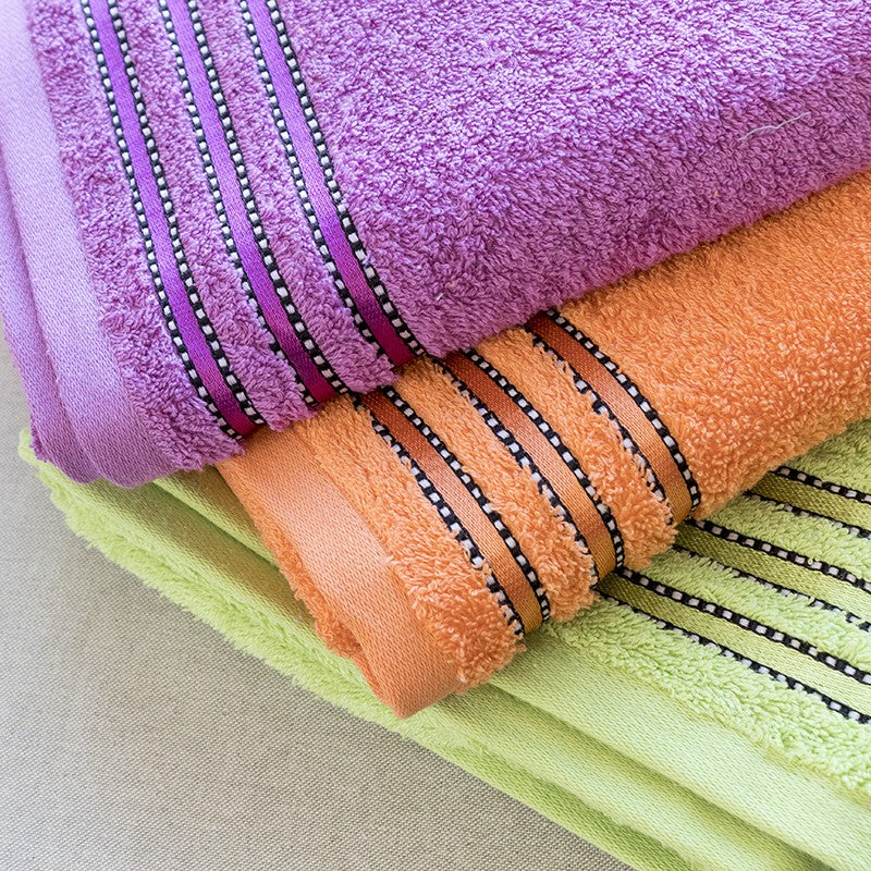 Toalla Naranja Bordado 150x80cm - Ribes y Casals