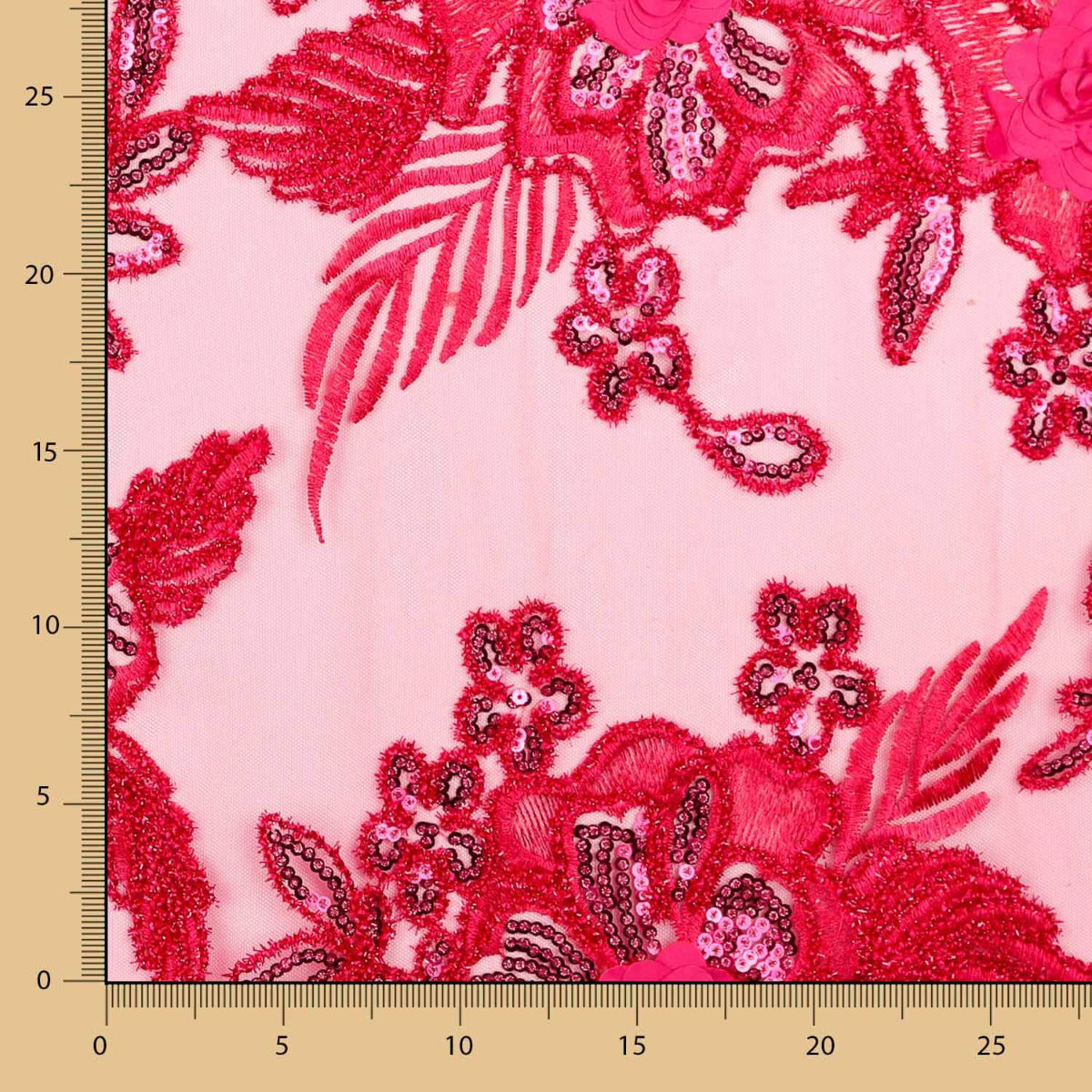 Tul Bordado Fantasía Flor Fresa - Ribes y Casals