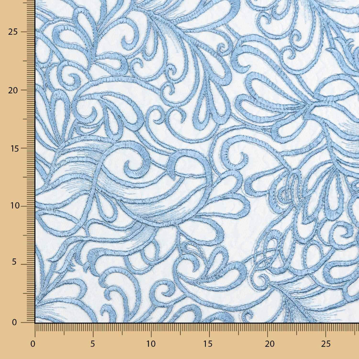 Tul Bordado Geo Azul Denim - Ribes y Casals