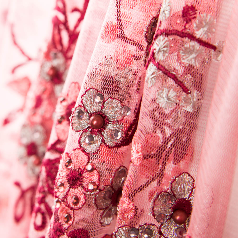 Tul Lentejuela Jardín Fresa - Ribes y Casals