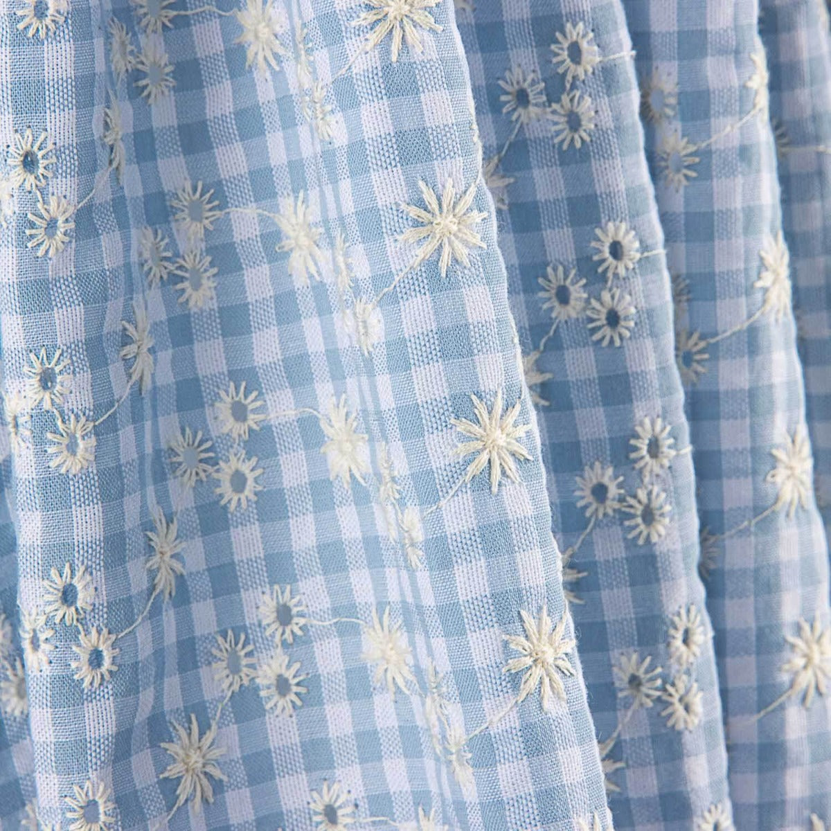Vichy Bordado Suizo Seersucker Azul - Ribes y Casals