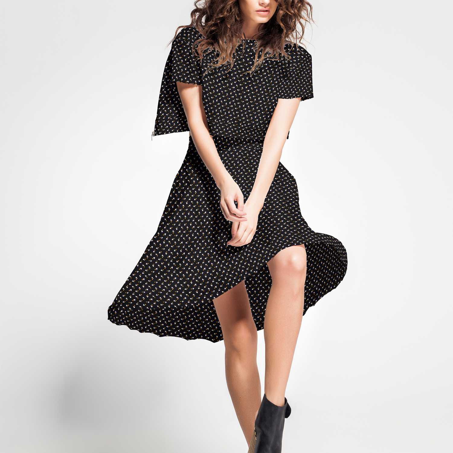 Viscosa Picos Fondo Negro - Ribes y Casals