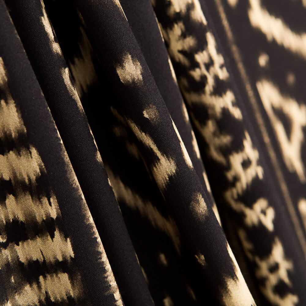 Viscosa Dalias Rombos Negra - Ribes y Casals