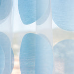 Visillo Estampado Geométrico Celeste - Ribes y Casals